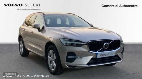 Volvo XC 60 2.0 B4 D CORE AUTO 197 5P de 2023 con 34.578 Km por 45.900 EUR. en Barcelona