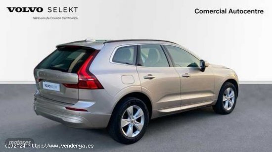 Volvo XC 60 2.0 B4 D CORE AUTO 197 5P de 2023 con 34.578 Km por 45.900 EUR. en Barcelona