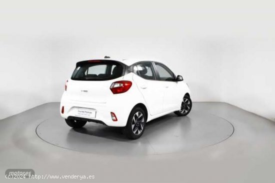 Hyundai i10 1.0 MPI Klass de 2024 con 3.205 Km por 15.400 EUR. en Barcelona