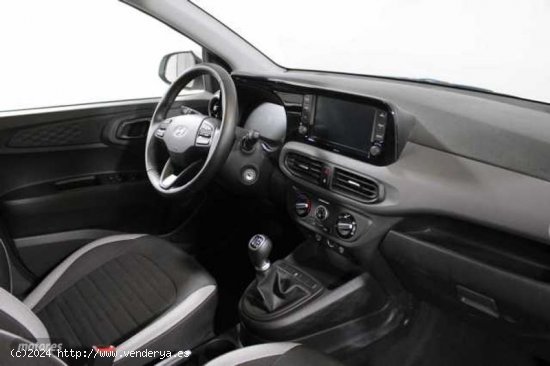 Hyundai i10 1.0 MPI Klass de 2024 con 3.205 Km por 15.400 EUR. en Barcelona