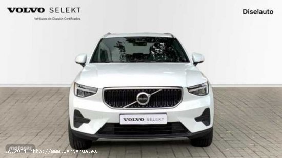 Volvo XC40 2.0 B3 CORE AUTO 163 5P de 2024 con 13 Km por 38.200 EUR. en Barcelona