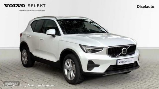 Volvo XC40 2.0 B3 CORE AUTO 163 5P de 2024 con 13 Km por 38.200 EUR. en Barcelona