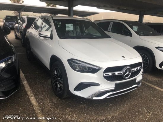 Mercedes Clase GLA GLA 200 de 2024 con 1 Km por 40.900 EUR. en Ciudad Real