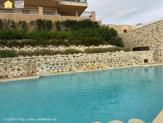 MARAVILLOSO BUNGALOW EN ALQUILER EN ARENALES DEL SOL CON VISTAS AL MAR - ALICANTE