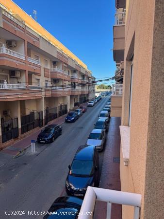 Apartamento de 2 habitaciones a 500 m del mar - ALICANTE