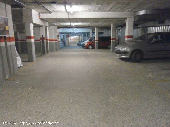 PLAZA DE PARKING EN SANT ANDREU DE LA BARCA A 20' DE BARCELONA - BARCELONA