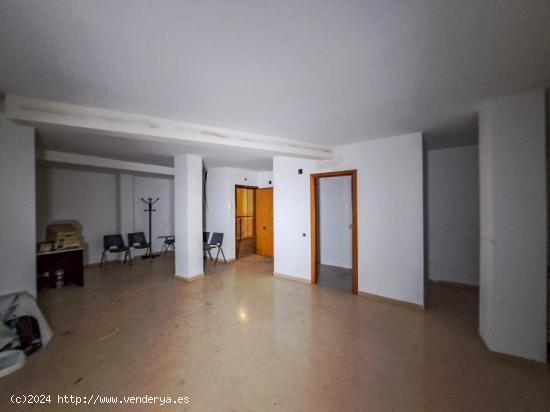 Oficina de 130 m2 en centro de Martorell con inmejorables vistas! - BARCELONA