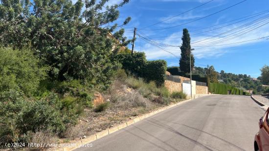 HAZ REALIDAD TU SUEÑO  Exclusiva Parcela con Vistas al Campo de Golf en Urb. La Coma de Borriol - C