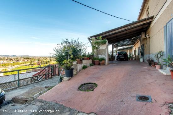 CASA DE PUEBLO EN ZONA CENTRO - MURCIA