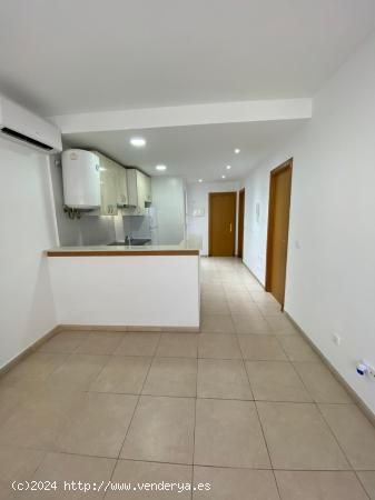 LEER EL ANUNCIO!!!!!BONITA PLANTA BAJA EDIFICIO DE RECIENTE -2 DORM CON TERRAZA 25 M2 - BALEARES