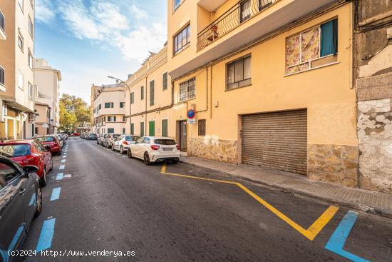 Local comercial de 173m2 en Calle Jeroni Rosselló, Palma - BALEARES