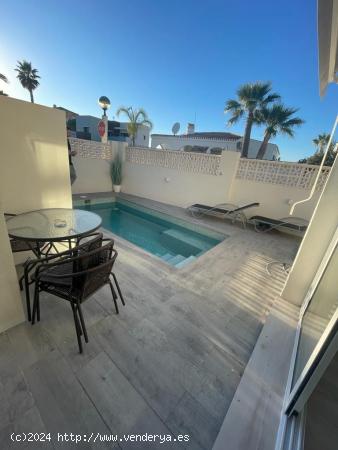  MAGNIFICO BUNGALOW PLANTA BAJA CON PISCINA PRIVADA - ALICANTE 