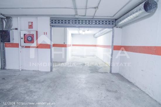 Se vende plaza de garaje cerrada en la zona de Playa del Cura en Torrevieja - ALICANTE