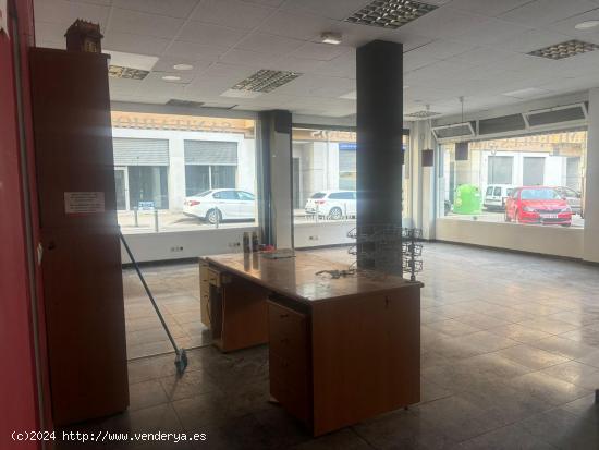 Se alquila local comercial en Plaza Obispo Laguarda - VALENCIA