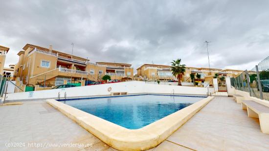 Encantador Bungalow en Planta Baja en Pinar de Campoverde - ALICANTE