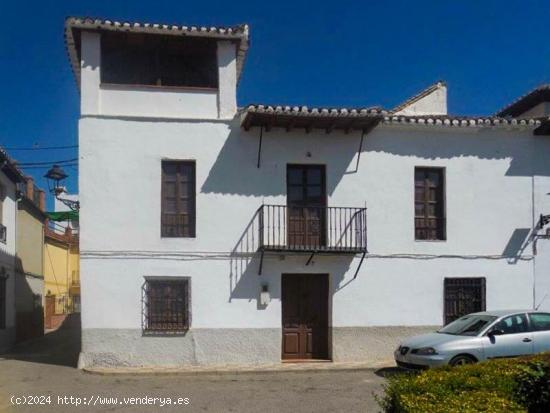 Casa señorial del s-XIX, en pleno centro de Alfacar. - GRANADA