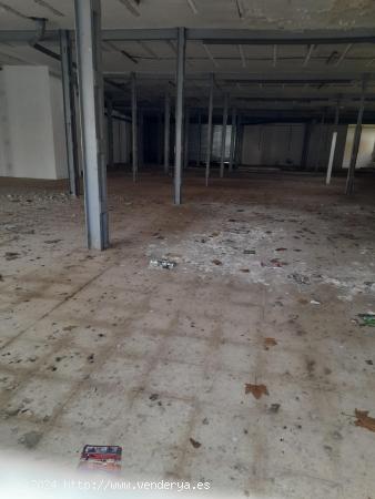 Local comercial en zona inmejorable - CACERES