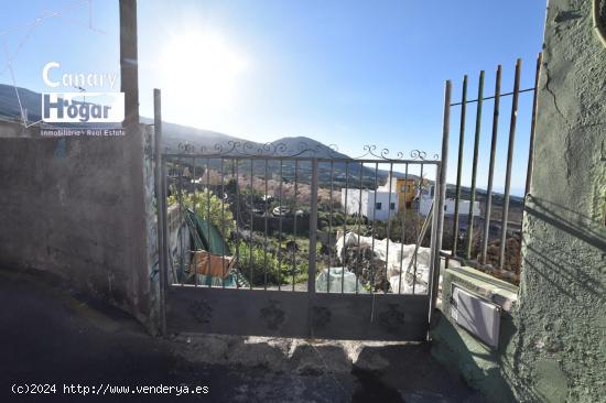 Casa para reformar con terreno urbano en venta en Guia de Isora - SANTA CRUZ DE TENERIFE