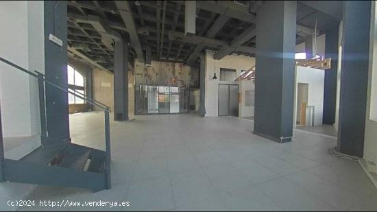 Nave industrial en venta en Madrid, con excelente ubicación - MADRID