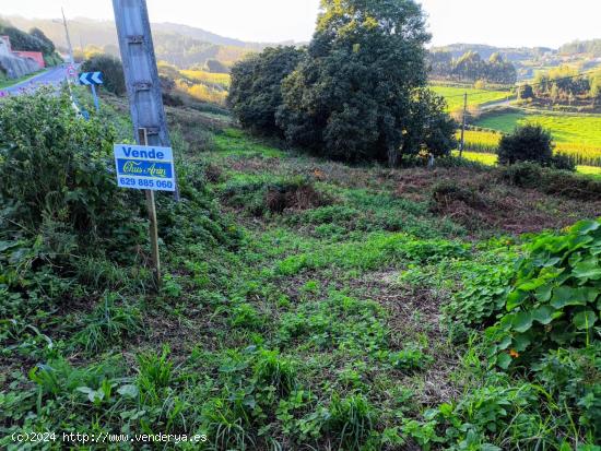 Tres fincas urbanas en A Lagoa (Chamín-Barrañán) - A CORUÑA