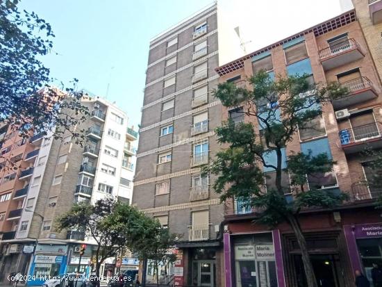 INTERESANTE PISO TOTALMENTE EXTERIOR EN BUEN ESTADO - ZARAGOZA