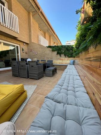 Villa de lujo en primera línea de playa en La Patacona - VALENCIA