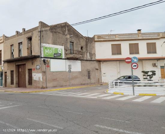 CASA ESQUINERA PARA REFORMAR EN ALGINET - VALENCIA