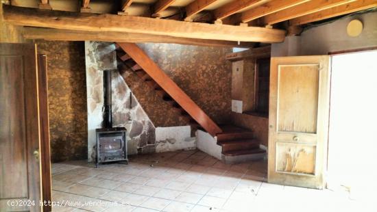 Se vende casa Adosada en plena Montaña Palentina - CANTABRIA