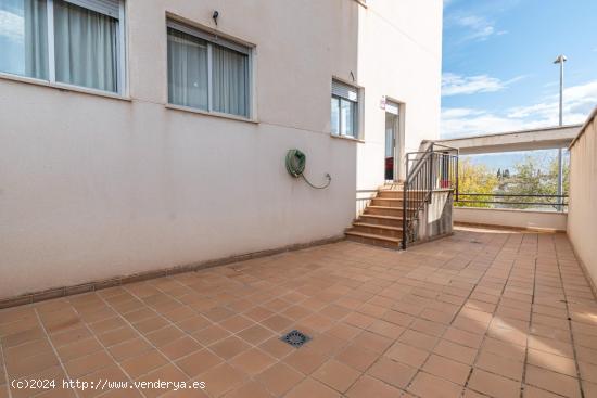 PISO EN ALHENDIN CON TERRAZA - GRANADA