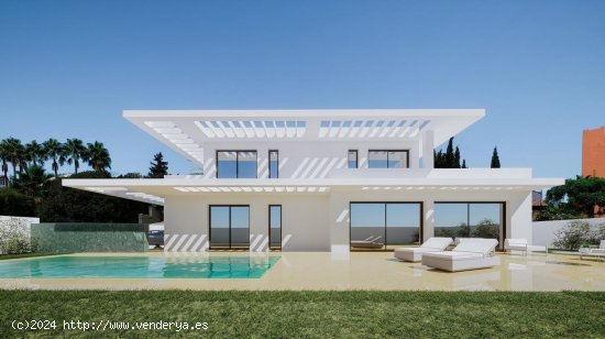 Villa en venta a estrenar en Estepona (Málaga)