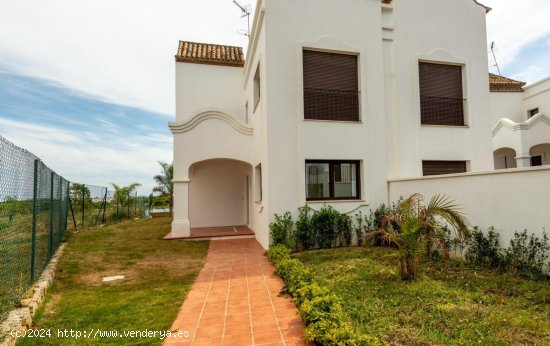 Villa en venta a estrenar en Estepona (Málaga)