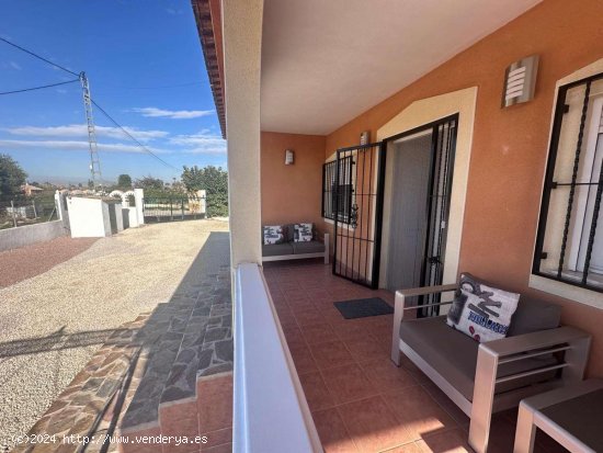 Villa en venta en Catral (Alicante)