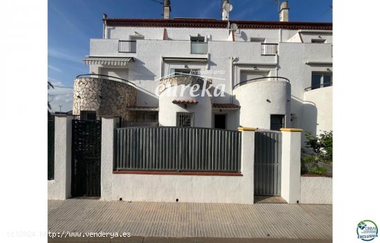 Chalet en venta en Empuriabrava (Girona)