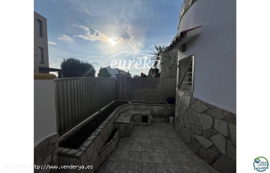 Chalet en venta en Empuriabrava (Girona)