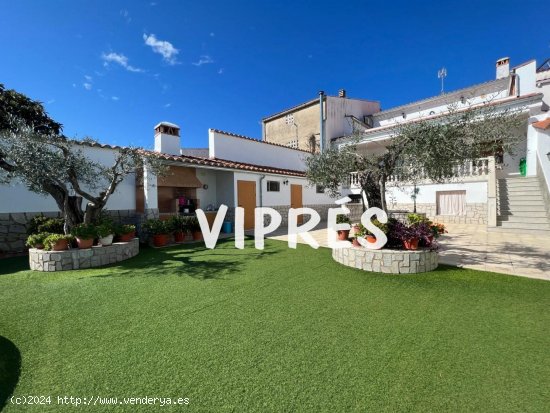 Casa en venta en Arroyo de la Luz (Cáceres)