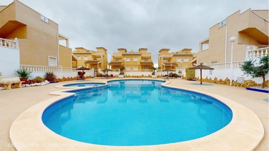 Villa en venta a estrenar en San Miguel de Salinas (Alicante)