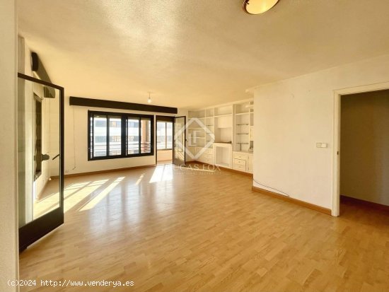 Apartamento en venta en Alicante (Alicante)