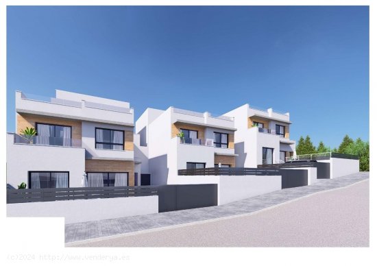 Villa en venta en Benijófar (Alicante)