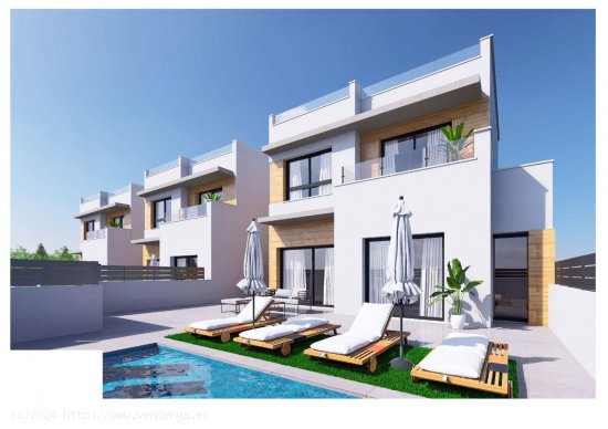 Villa en venta en Benijófar (Alicante)