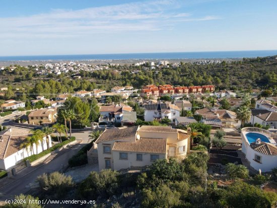 Villa en venta en El Ràfol d Almúnia (Alicante)