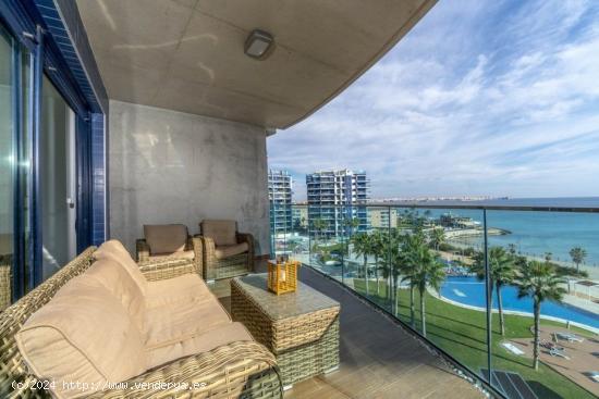 APARTAMENTO DE 3 DORMITORIOS 2 BAÑOS CON VISTAS AL MAR  EN PUNTA PRIMA ( ORIHUELA COSTA ) - ALICANT