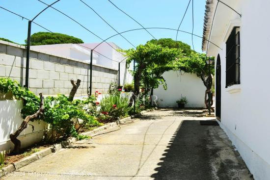 Chalet con Piscina en Arcos de la Frontera - CADIZ