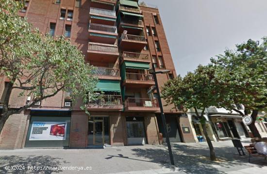 Se vende piso OKUPADO en Mollet del Vallès (Barcelona) - BARCELONA