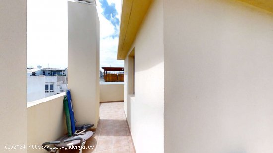 ¡Espectacular Piso en Venta en Arrecife: Ubicación Ideal y Confort Garantizado! - Arrecife