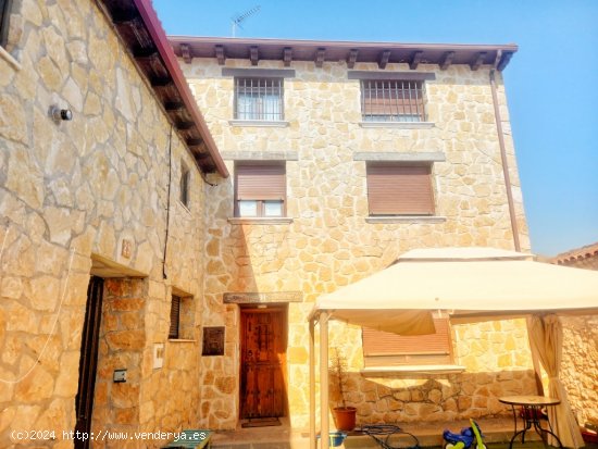 Casa-Chalet en Venta en Oquillas Burgos