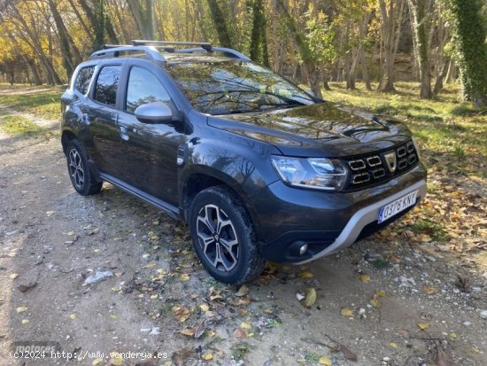  Dacia Duster Presstige 4x4 de 2018 con 180.000 Km por 15.900 EUR. en Castellon 