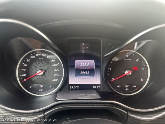 Mercedes Clase V 250 d Avantgarde Extralargo de 2019 con 59.000 Km por 54.000 EUR. en Madrid