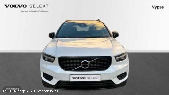 Volvo XC40 2.0 T4 R-DESIGN AUTO 190 5P de 2020 con 108.475 Km por 27.900 EUR. en Cordoba