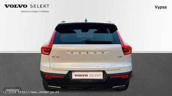 Volvo XC40 2.0 T4 R-DESIGN AUTO 190 5P de 2020 con 108.475 Km por 27.900 EUR. en Cordoba