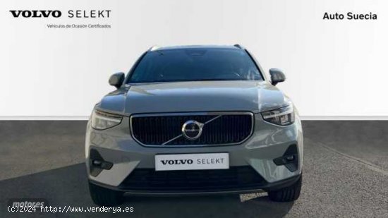 Volvo XC40 todoterreno 2.0 B3 CORE AUTO 5P de 2024 con 3.331 Km por 42.900 EUR. en Guipuzcoa